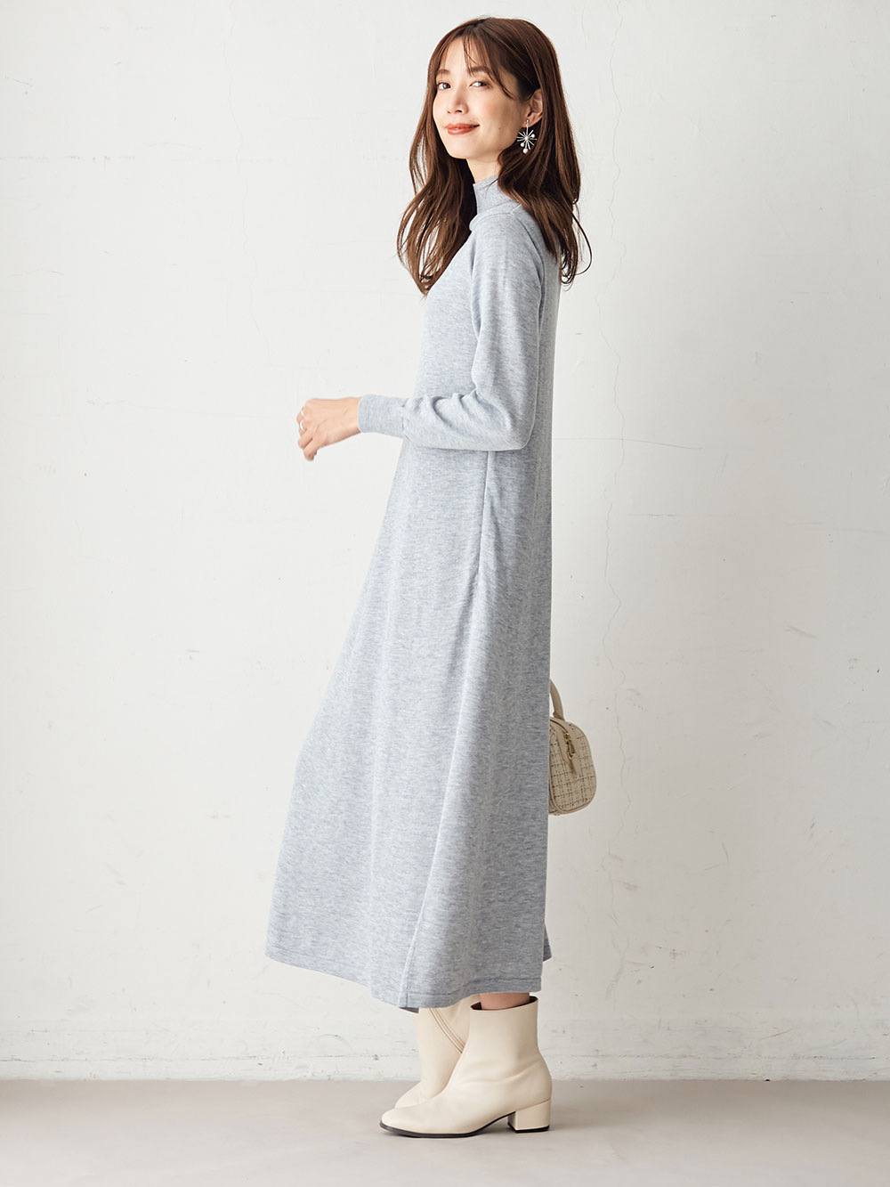 アウトレット|ウール混なめらかニット ハイネックフレアマキシワンピース マタニティ・授乳服