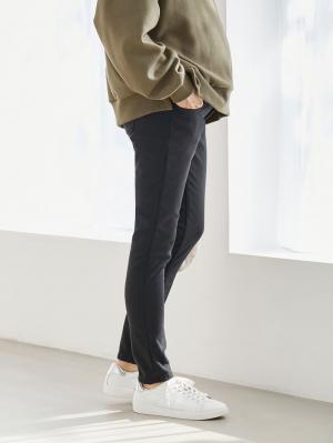 マタニティ パンツ|【産前産後対応】【あったか】裏フェルトタッチ起毛スキニーパンツ【出産後も長く使える】|ブラック