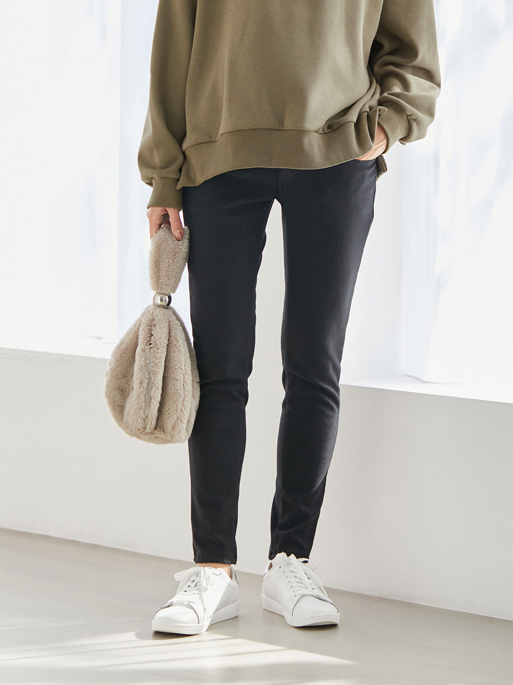 マタニティ パンツ|【産前産後対応】【あったか】裏フェルトタッチ起毛スキニーパンツ【出産後も長く使える】|ブラック