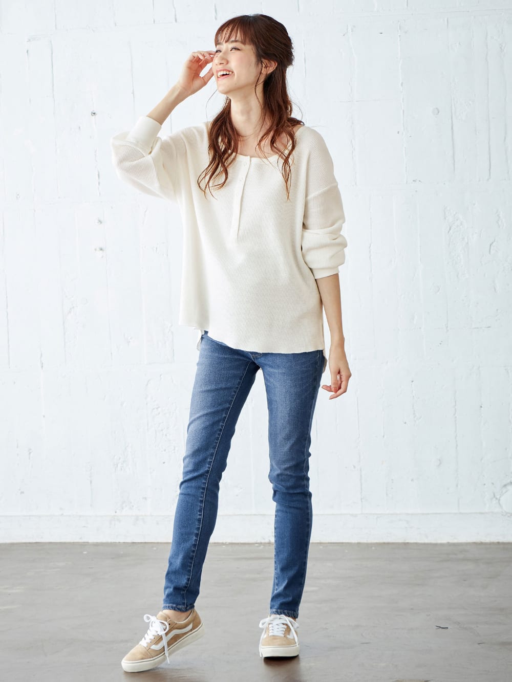 マタニティ パンツ|【産前産後対応】ストレッチハイブリッドデニムVパンツ【出産後も長く使える】|ブルー