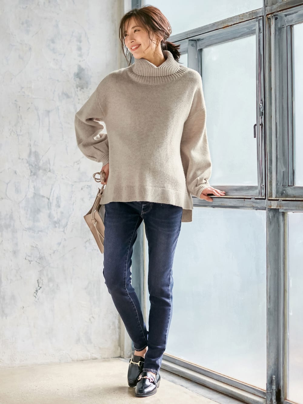 マタニティ パンツ|【産前産後対応】ストレッチハイブリッドデニムVパンツ【出産後も長く使える】|ネイビー