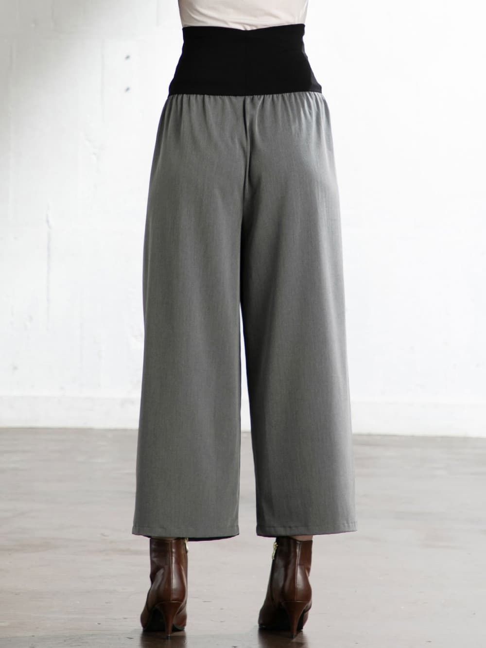 株主優待カテゴリー|【産前産後対応】T/Rツイルタックワイドパンツ