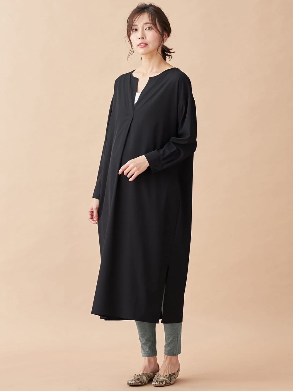 マタニティ ワンピース 授乳しやすい シワになりにくい サイドスリットスキッパーロングワンピース マタニティウェア 授乳服通販 エンジェリーベ 公式