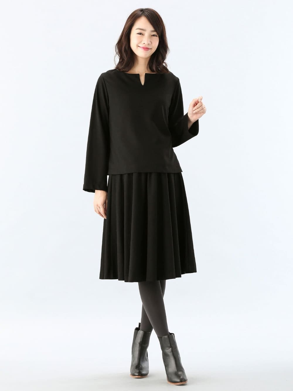 マタニティ ワンピース|【セット】キーネックトップス＆フレアスカートセットアップ　マタニティ・授乳服【出産後も長く使える】