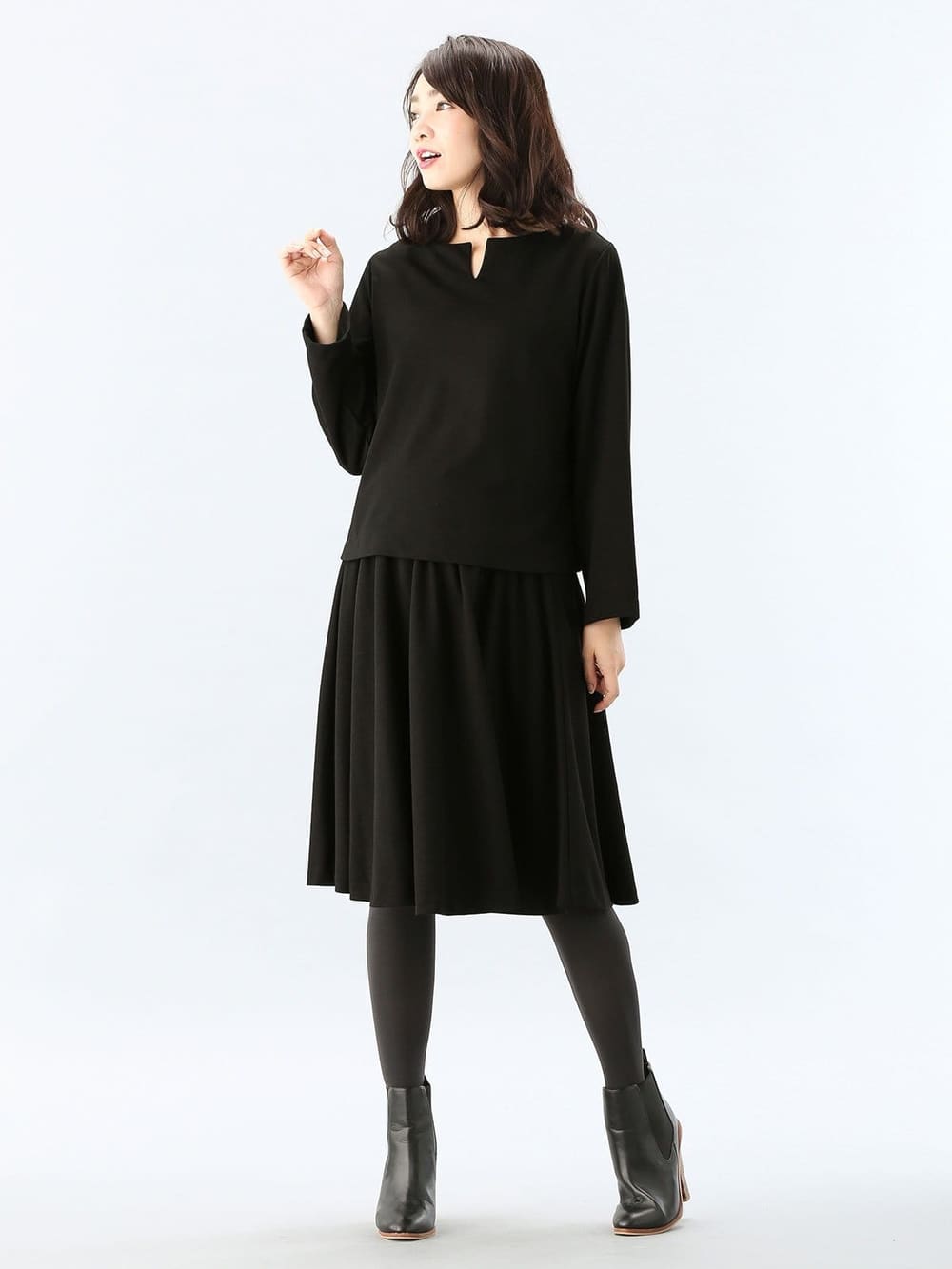 マタニティ ワンピース|【セット】キーネックトップス＆フレアスカートセットアップ　マタニティ・授乳服【出産後も長く使える】