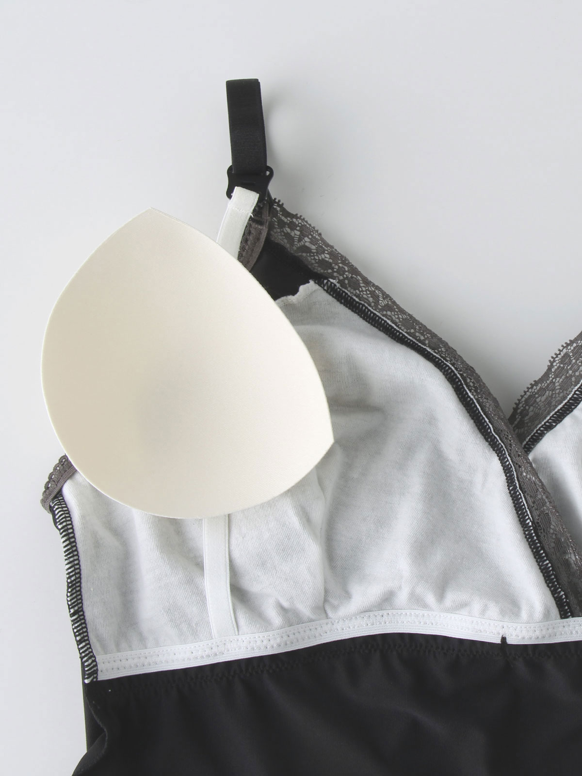 マタニティ 授乳 キャミソール|【授乳対応】マタニティ　レースブラキャミソール【出産後も長く使える】