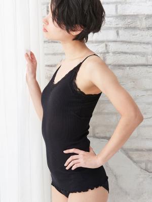 マタニティ 授乳 キャミソール|授乳ができるシルク100％の素肌にやさしいキャミソール【出産後も長く使える】|ブラック