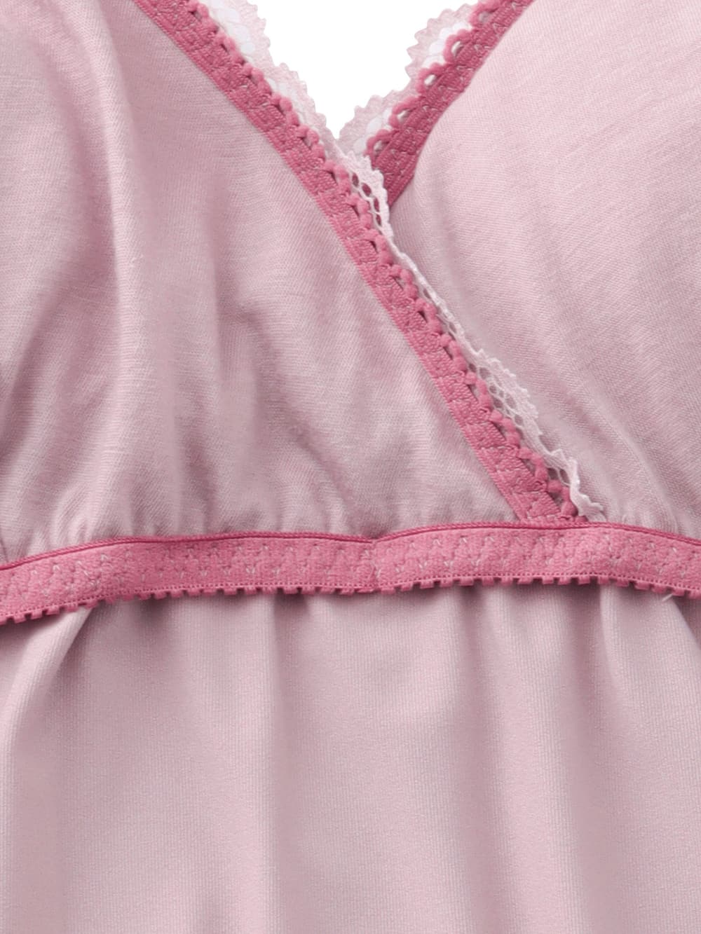 マタニティ 授乳 キャミソール|マタニティ　授乳　パッド付レーシィレーシィキャミソール【出産後も長く使える】