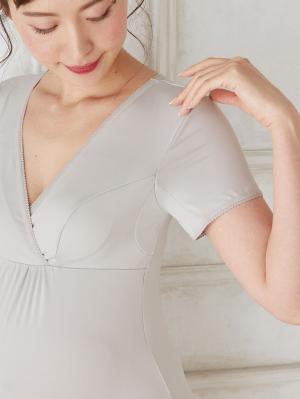 マタニティ 授乳 キャミソール|吸水速乾・接触冷感・UVカット素材二分袖汗取りインナー【出産後も長く使える】|ライトグレー