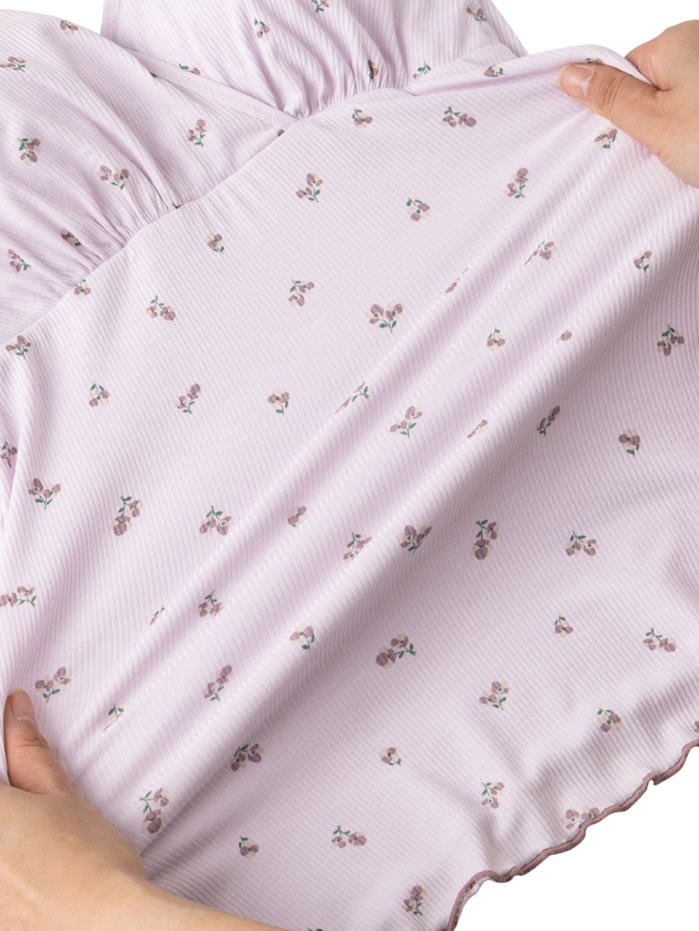 マタニティ 授乳 キャミソール|抗菌防臭・接触冷感 小花柄授乳キャミソール【出産後も長く使える】