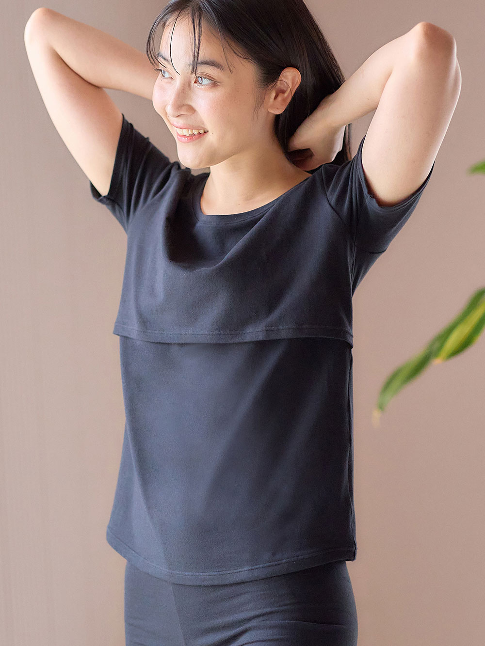 momRest リカバリーサポート＆保温　半袖Tシャツ　efe×ANGELIEBEコラボ　光電子　日本製