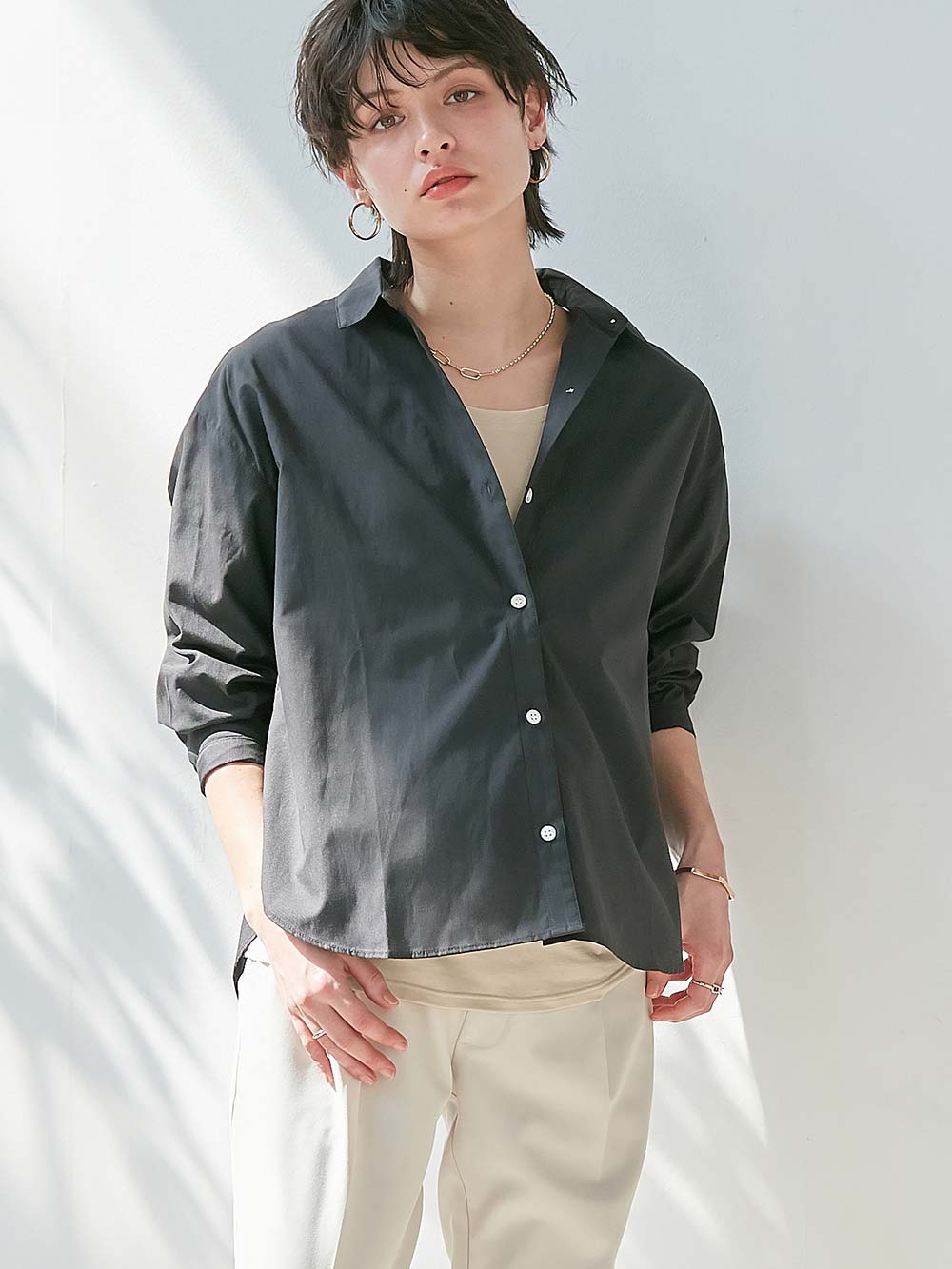 マタニティ 授乳 キャミソール|【リラクゼーションウェア】冷え対策　保温＆リカバリーサポート　momRest 　半袖Tシャツ　efe×ANGELIEBEコラボ　光電子　日本製|グレージュ