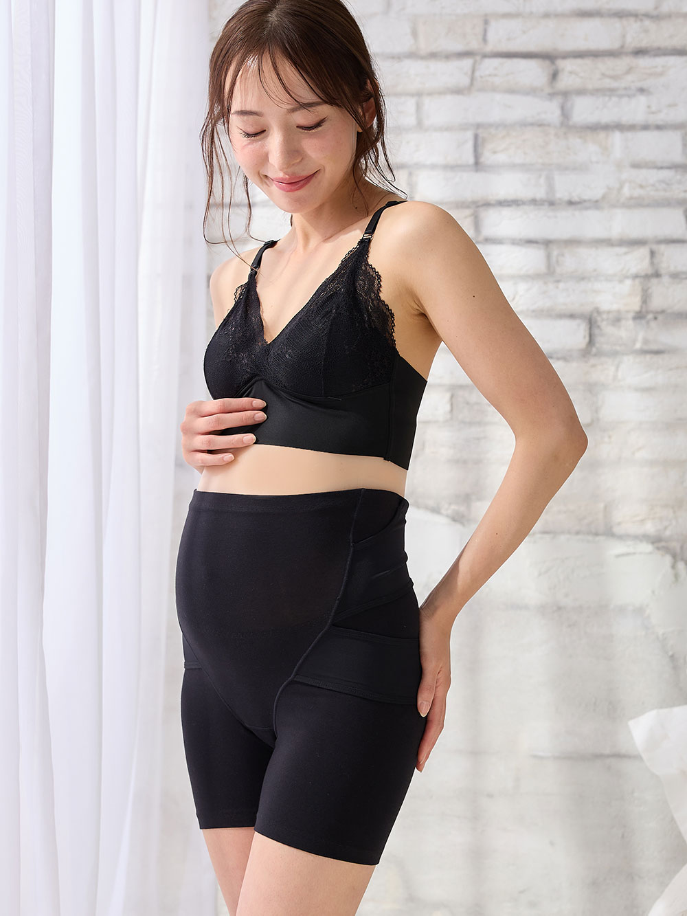 妊婦帯・腹帯・産前ガードル|犬印本舗×くみっきー はくだけ骨盤サポート妊婦帯|ブラック