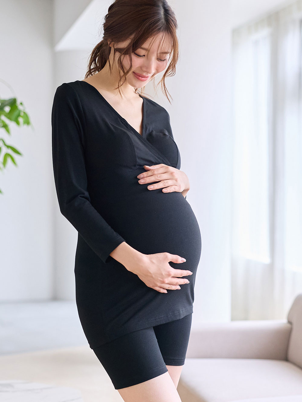 マタニティ 授乳 キャミソール|犬印本舗 　保湿加工　潤い8分袖カップ付きインナー|ブラック