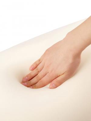 抱き枕・授乳クッション|MOGU（モグ）マタニティ　ママ　ホールディングピロー（抱き枕）