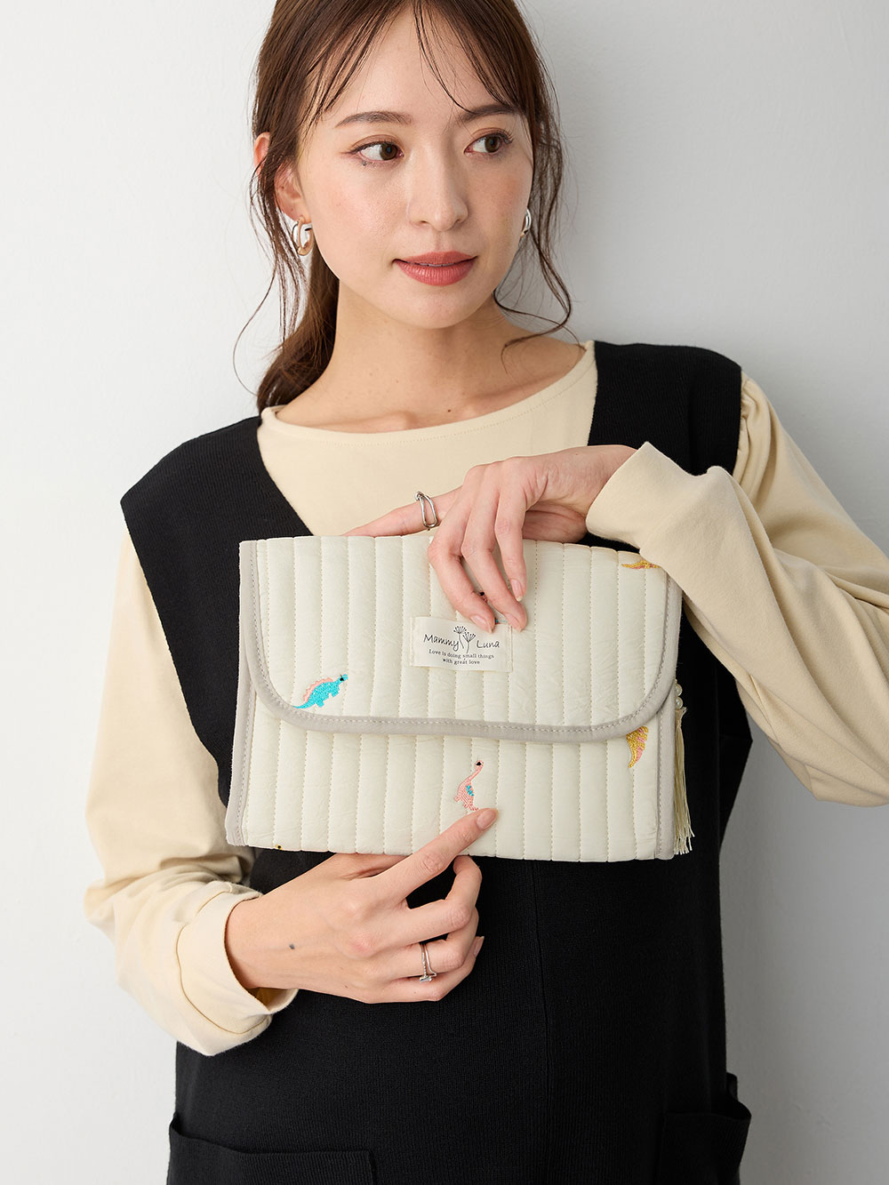 母子手帳ケース|【MAMMY LUNA】イブル　ヌビキルト　マルチケース　母子手帳ケース|ブルー（恐竜）