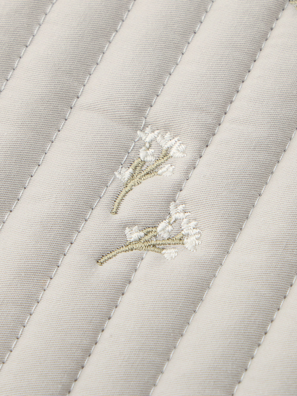 母子手帳ケース|【MAMMY LUNA】イブル　ヌビキルト　マルチケース　母子手帳ケース|グレー（カスミ草）