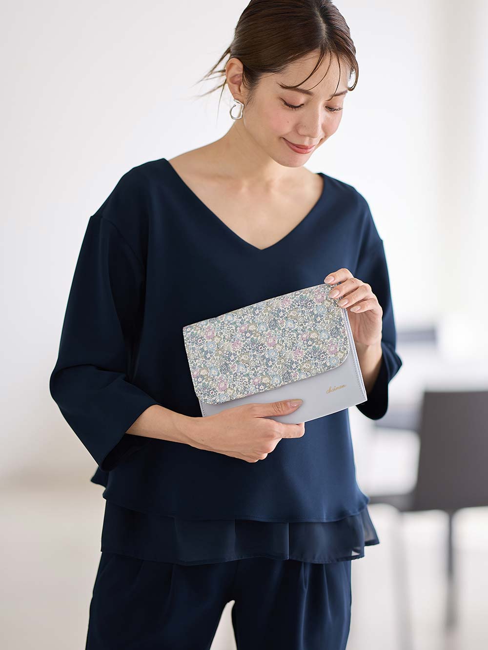 母子手帳ケース|犬印本舗　リバティ母子手帳ケース|ブルーグレー