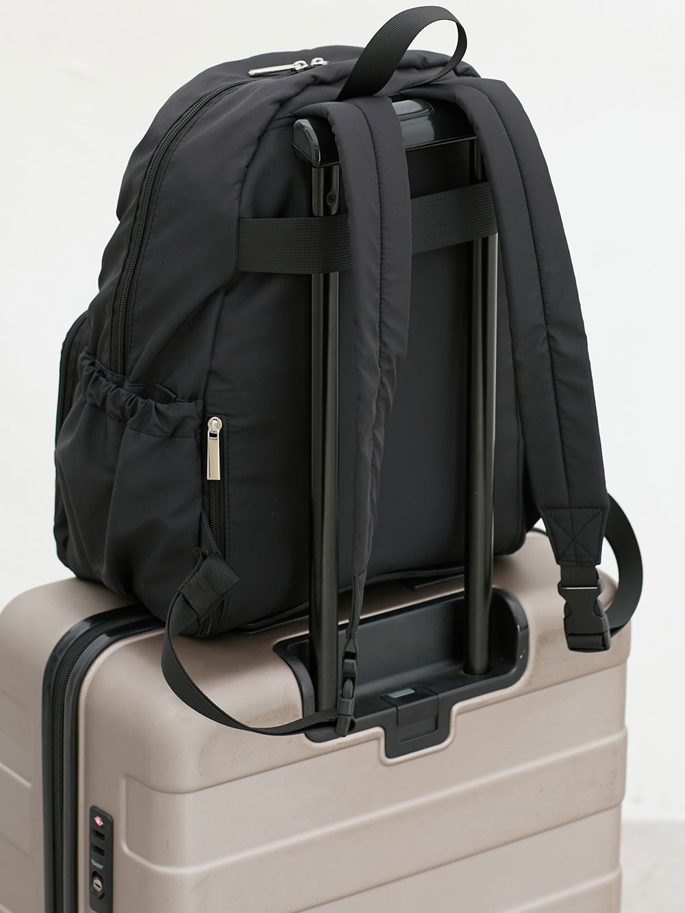 マザーズバッグ・ママバッグ|犬印本舗 収納上手なマザーズリュック