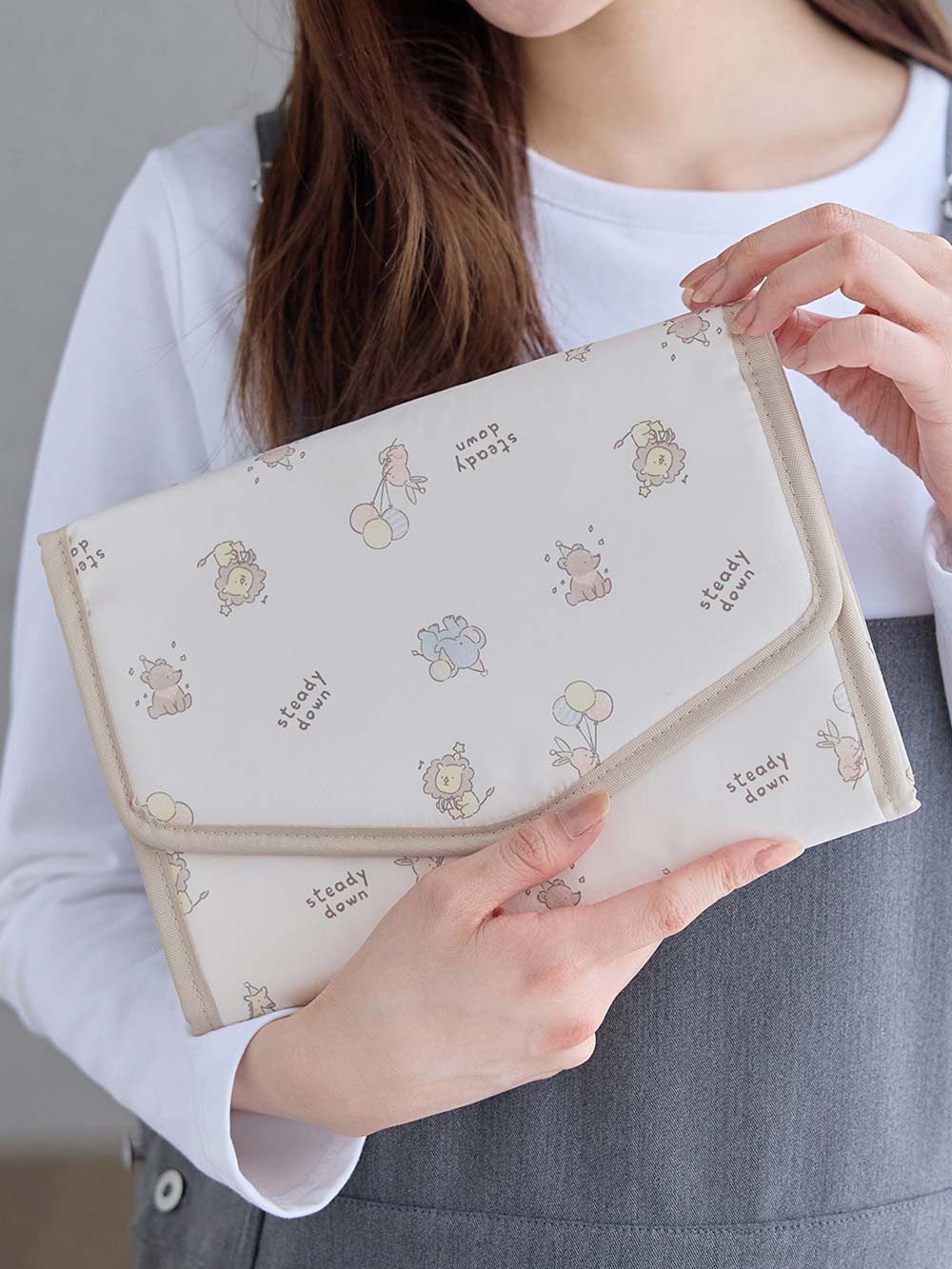 母子手帳ケース|Rosemadame(ローズマダム)母子手帳ケース|アイボリー(アニマル柄)