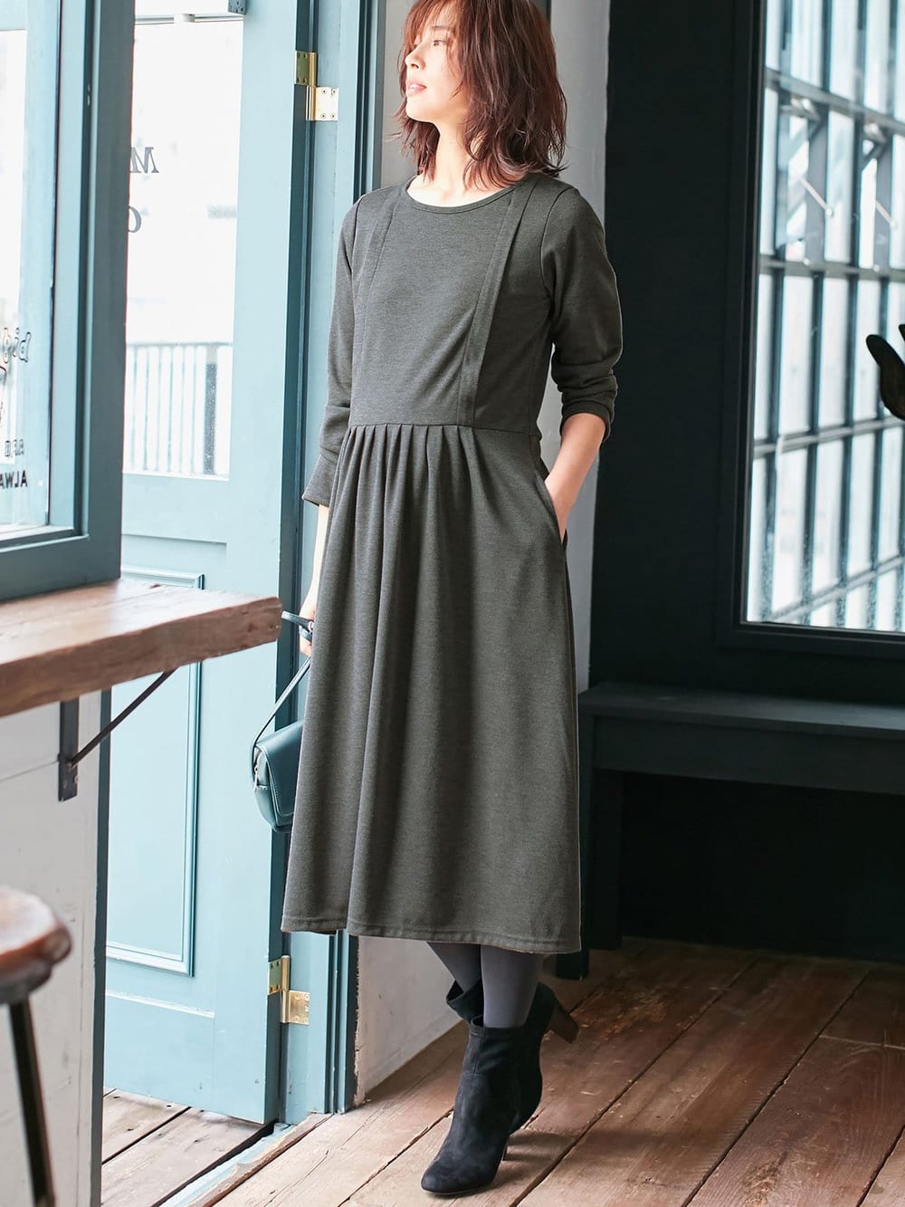 マタニティ オフィス 通勤服 ポンチ切り替えタックワンピース マタニティ 授乳服 マタニティウェア 授乳服通販 エンジェリーベ 公式