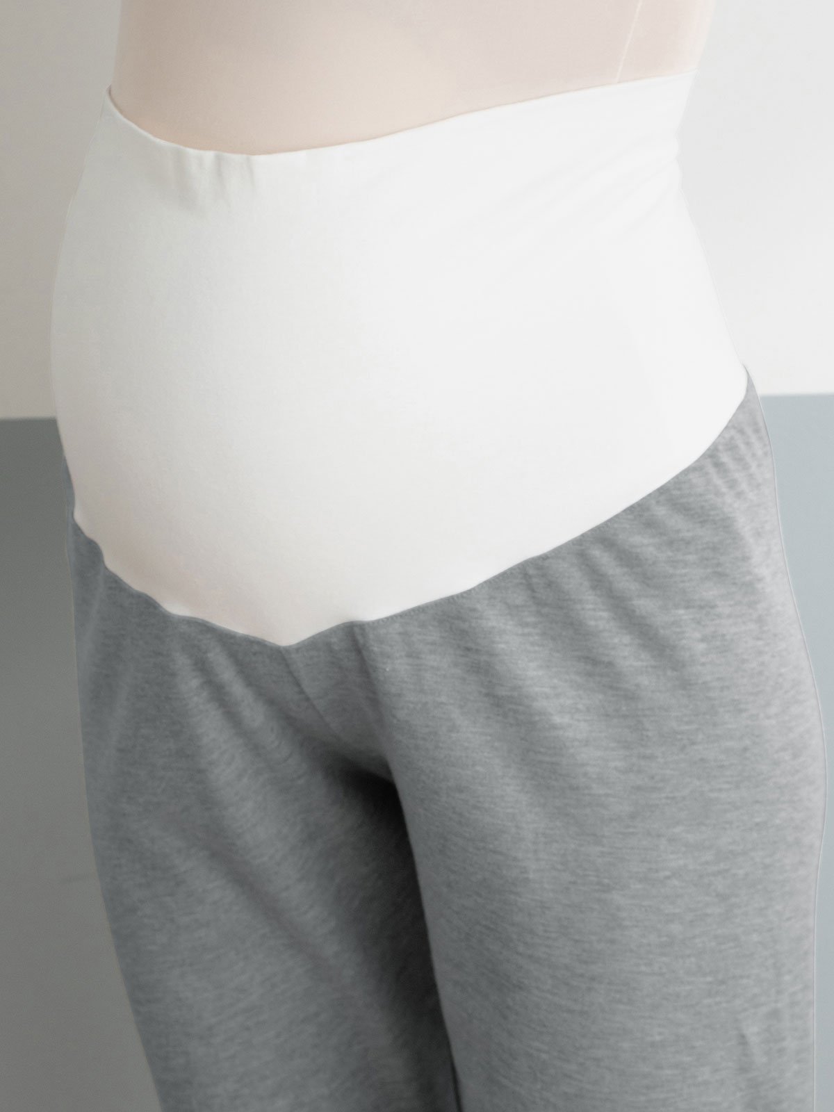 マタニティ パジャマ・ルームウェア|【授乳しやすい】【産前産後対応】やわらかスムース切り替えギャザーパジャマ（産後も使えるパンツ付）