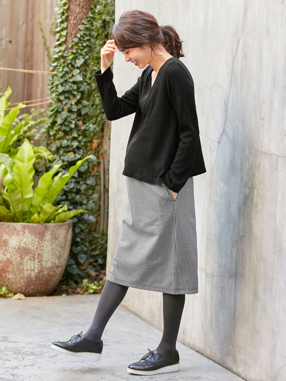 アウトレット|あったかニットソー×ジャガードタイトスカートドッキングワンピース　マタニティ・授乳服|ブラック×ブラック