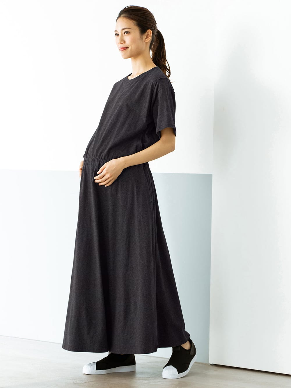 在庫一掃 マタニティ 授乳服とベビーのエンジェリーベ 大人気アイテムが再登場 シンプルなAラインシルエットで着心地も 授乳服 ワンピース 授乳口付 ラウンドネックミニ裏毛Aラインワンピース産前 産後 妊婦服 マタニティー マタニティワンピース maternity onepiece ... 在庫一掃 マタニティ 授乳服とベビーのエンジェリーベ 大人気アイテムが再登場 シンプルなAラインシルエットで着心地も 授乳服 ワンピース 授乳口付 ラウンドネックミニ裏毛Aラインワンピース産前 産後 妊婦服 マタニティー マタニティワンピース maternity onepiece ...