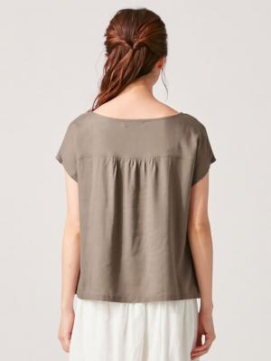 マタニティ トップス|【マタニティ・授乳服】コットンリネンボートネックトップス【出産後も長く使える】