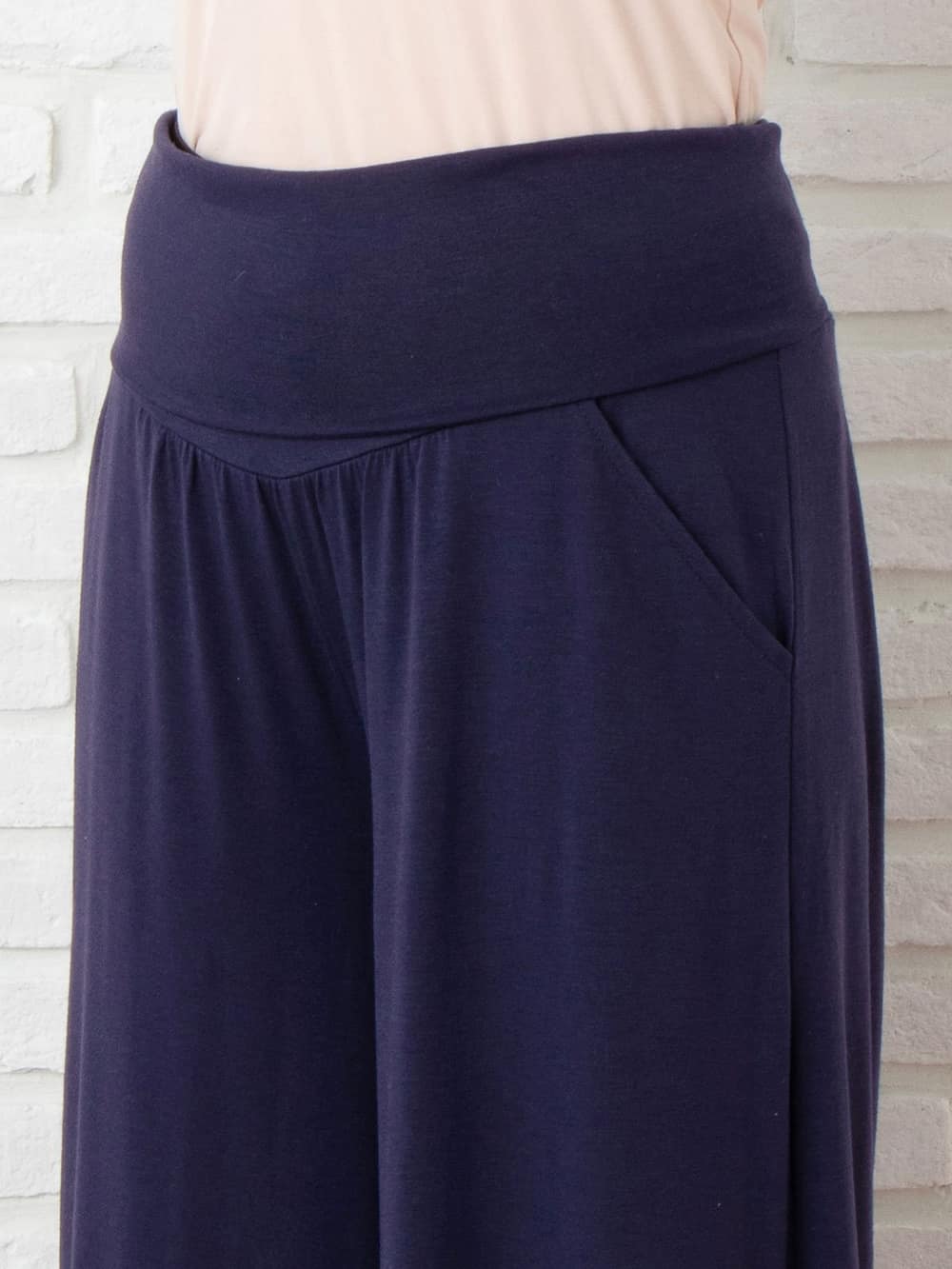 マタニティ パジャマ・ルームウェア|【授乳しやすい】【セット】カットソーオフショルトップス&ガウチョパンツ