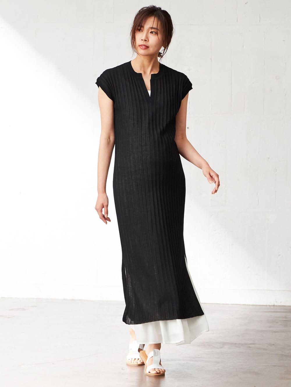 マタニティ ワンピース|【マタニティ・授乳服】キーネックリブニットワンピース【出産後も長く使える】|ブラック