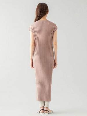 マタニティ ワンピース|【マタニティ・授乳服】キーネックリブニットワンピース【出産後も長く使える】