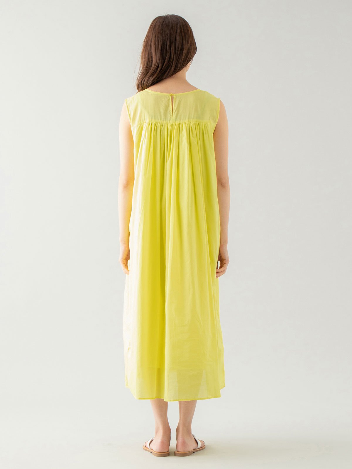 マタニティ ワンピース|コットンローンノースリーブマキシワンピース マタニティ・授乳服【出産後も長く使える】