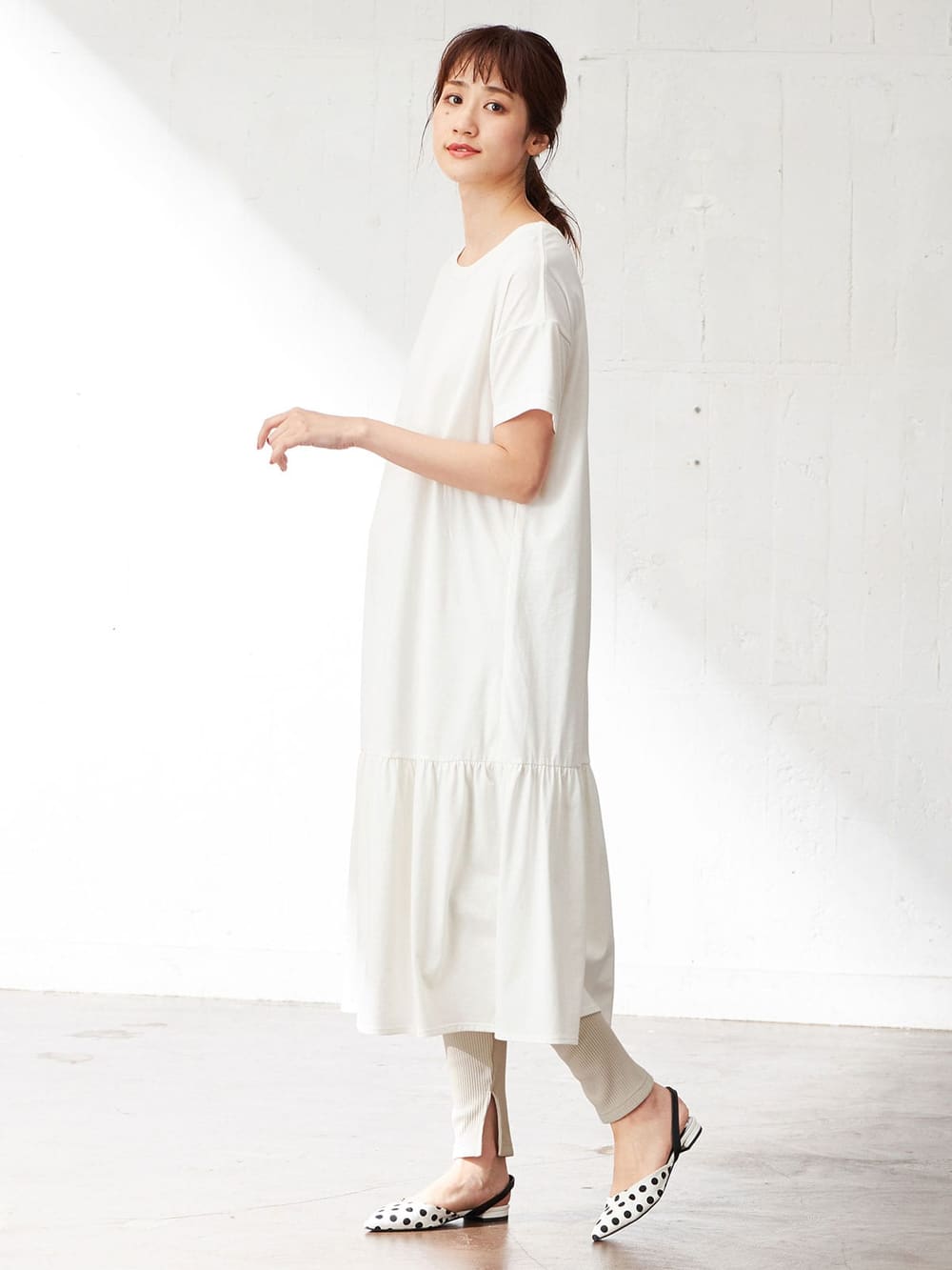 マタニティ ワンピース|裾ギャザーワンピース マタニティ・授乳服【出産後も長く使える】|オフ