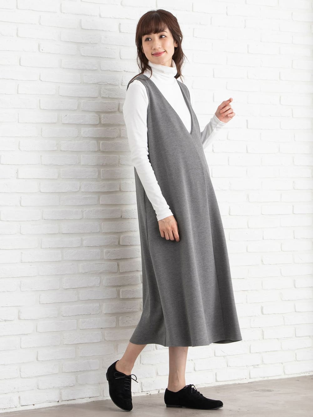 マタニティ トップス|綿混やわらかフライスタートルネックTシャツ　マタニティ・授乳服【出産後も長く使える】|オフホワイト