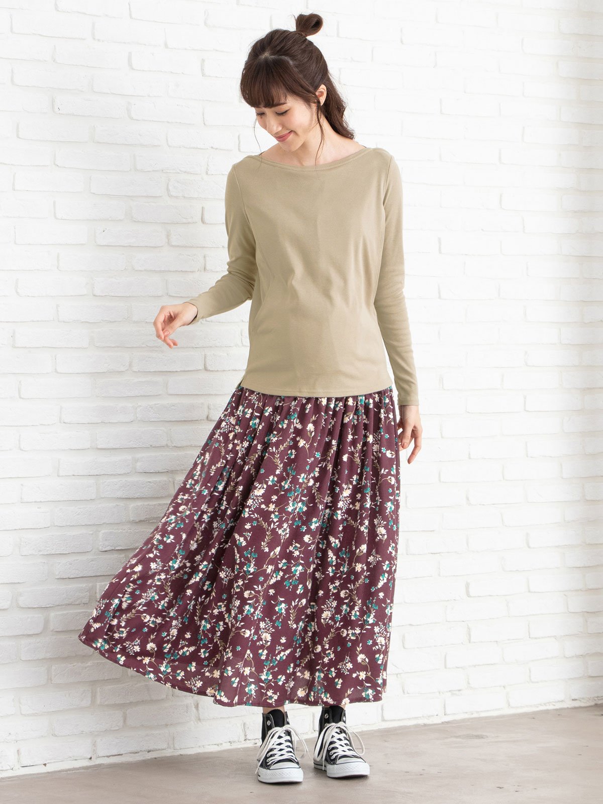 マタニティ トップス|綿混やわらかフライスボートネックTシャツ マタニティ・授乳服【出産後も長く使える】|グレージュ