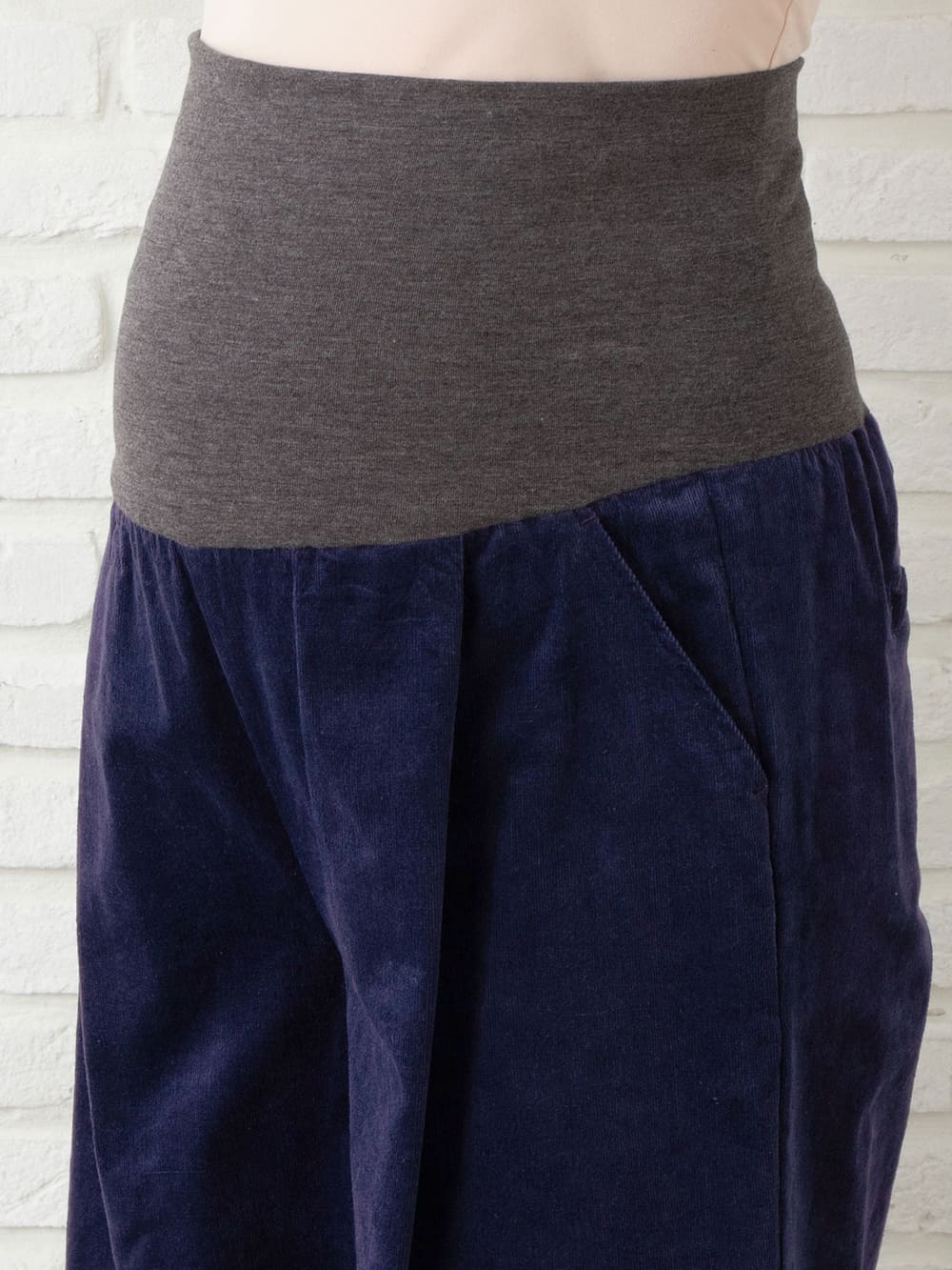 マタニティ パンツ|【産前産後対応】【2丈展開】コーデュロイパンツ【出産後も長く使える】