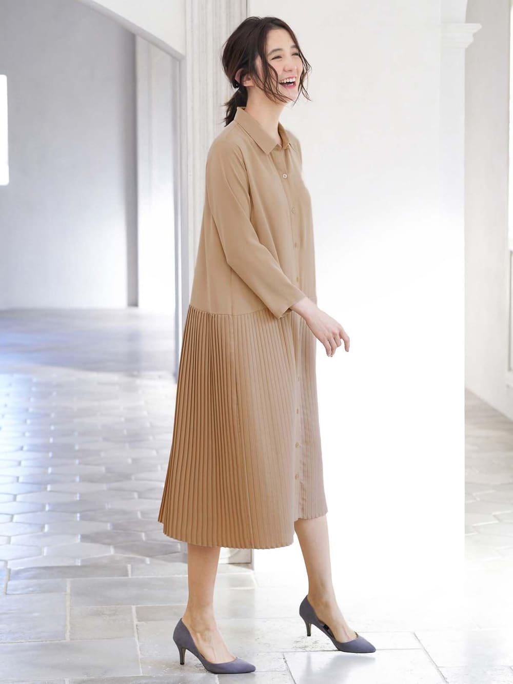 マタニティ ワンピース|ツイル裾プリーツシャツワンピース　マタニティ・授乳服【出産後も長く使える】|ベージュ