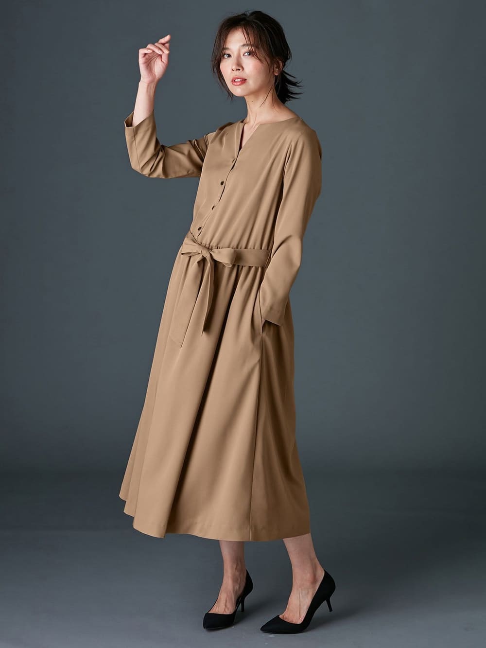 マタニティ ワンピース|キーネックベルト付ワンピース　マタニティ・授乳服【出産後も長く使える】|ベージュ