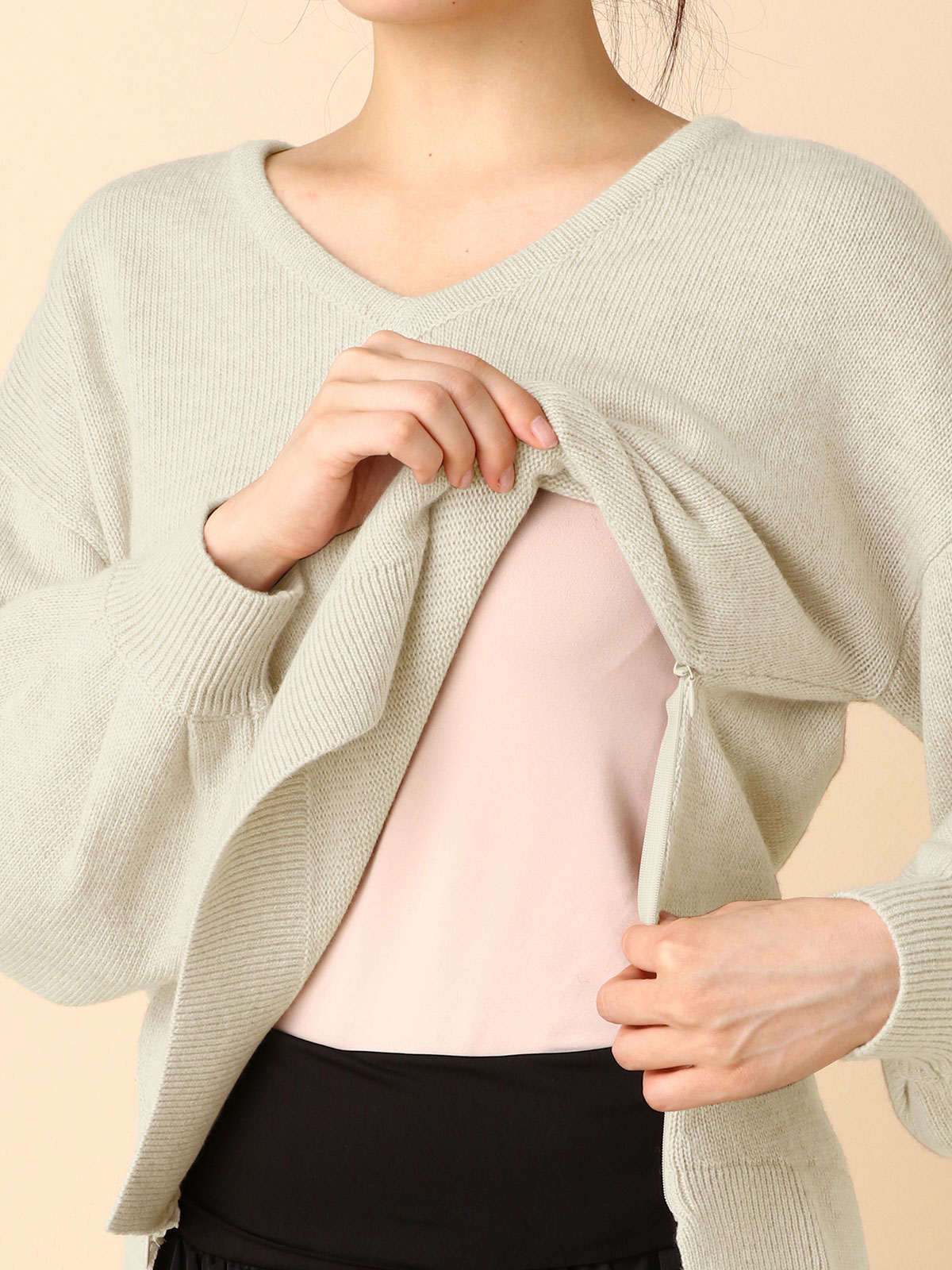 アウトレット|ウール混ボリュームスリーブVネックトップス　マタニティ・授乳服【出産後も長く使える】