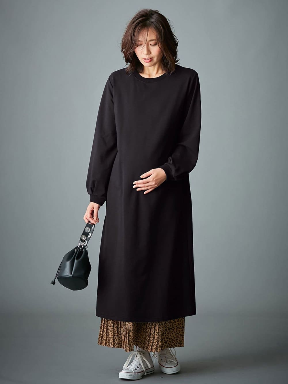 マタニティ ワンピース | 裏起毛バックスリットスウェットワンピ マタニティ・授乳服 ｜マタニティウェア・授乳服通販｜ エンジェリーベ 公式