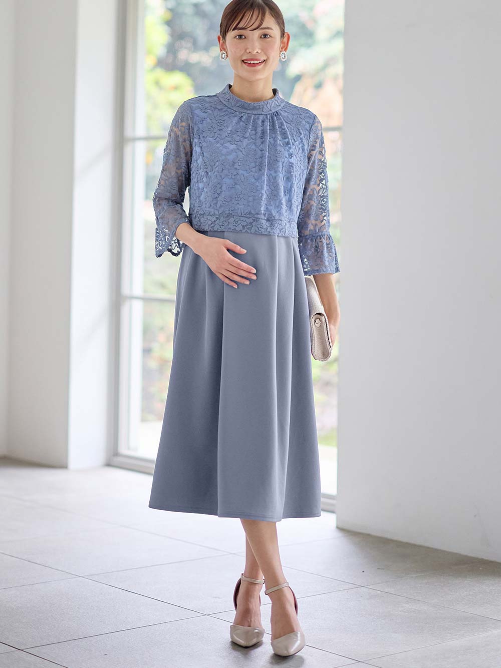 マタニティ ワンピース|LOVE MIC（ラブミック）レース×強撚スムースフレアーワンピース　マタニティ・授乳服【出産後も長く使える】|サックス