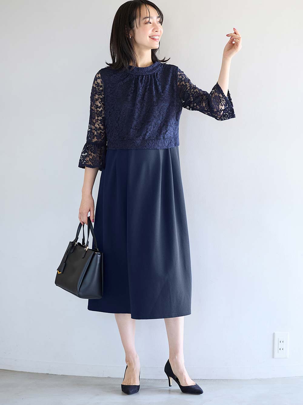 マタニティ ワンピース|LOVE MIC（ラブミック）レース×強撚スムースフレアーワンピース　マタニティ・授乳服【出産後も長く使える】|ネイビー