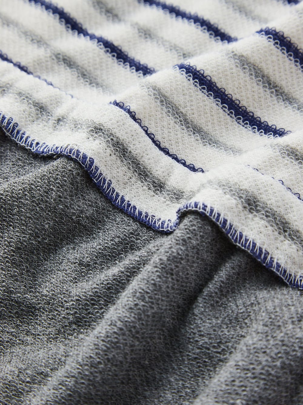 マタニティ パジャマ・ルームウェア|mutti ei（ムッティアイ）【授乳口付】【セット】ミニ裏毛ボーダー×無地パジャマ