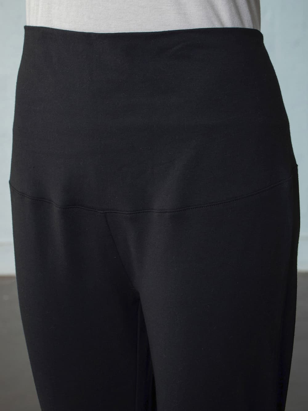 マタニティ パジャマ・ルームウェア|【授乳しやすい】【あったか】【産前産後】ミニ裏毛裏起毛リボンポケットワンピ＆レギンスセットパジャマ