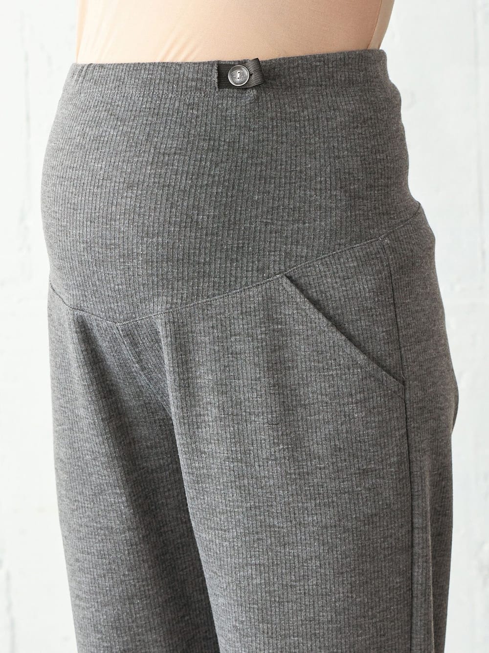 マタニティ パンツ|【産前産後対応】【極暖】リブ裏シャギーワイドパンツ【出産後も長く使える】