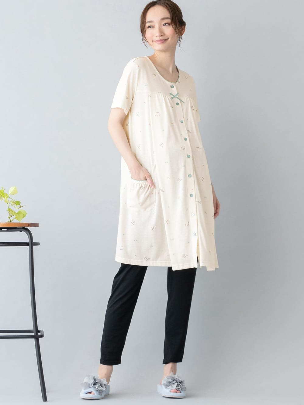 マタニティ パジャマ ルームウェア 部屋着 Mutti Ei 授乳口付 天竺星 ロゴ半袖パジャマ マタニティウェア 授乳服通販 エンジェリーベ 公式