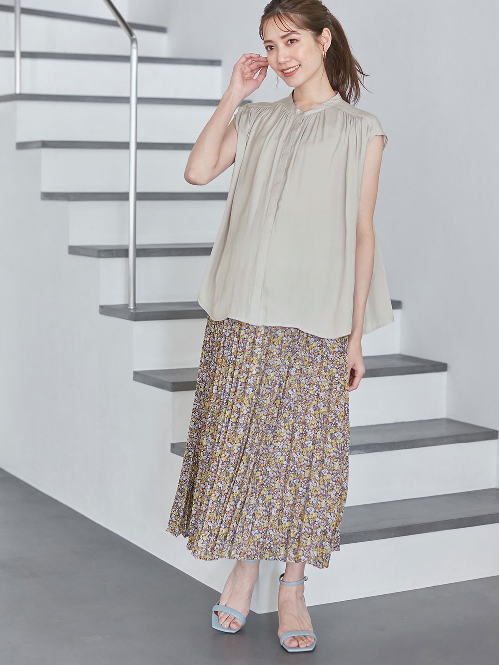 マタニティ スカート|【産前産後対応】花柄シフォンプリーツスカート【出産後も長く使える】|ブラウン