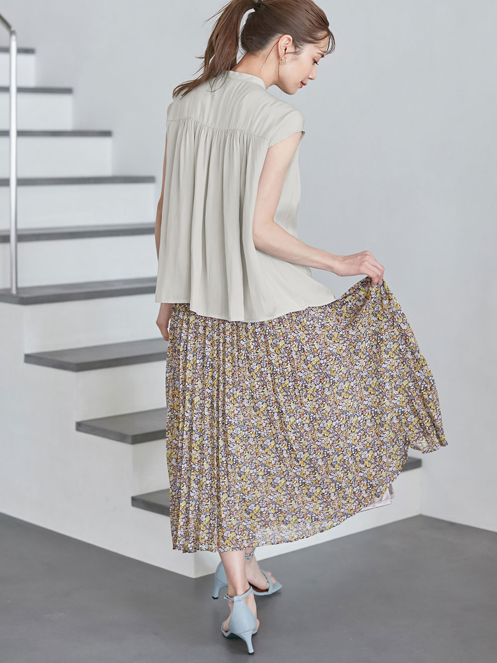 マタニティ スカート|【産前産後対応】花柄シフォンプリーツスカート【出産後も長く使える】|ブラウン