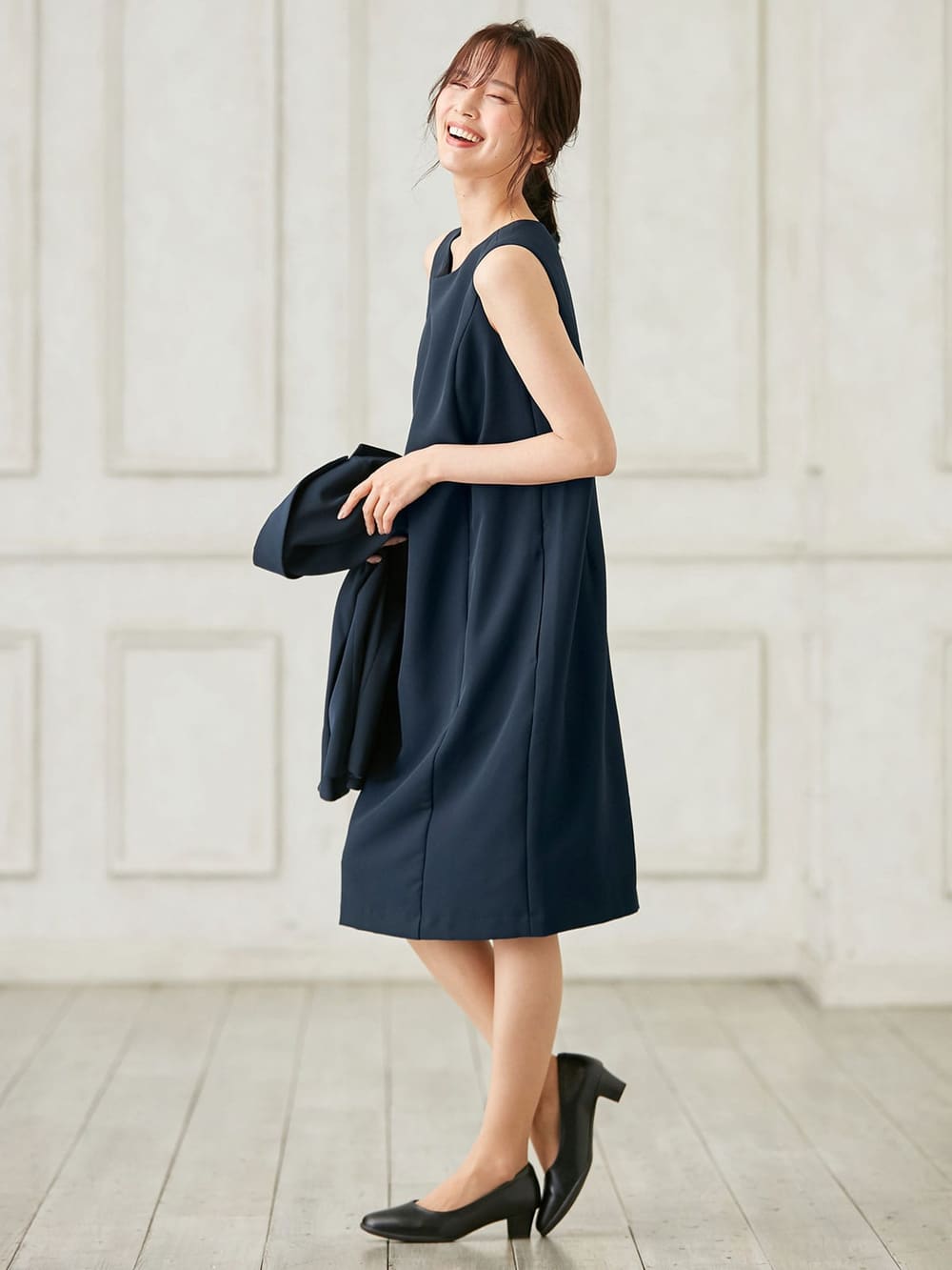 マタニティ ワンピース|ストレッチジョーゼットノースリーブワンピ－ス　マタニティ・授乳服【出産後も長く使える】|ネイビー